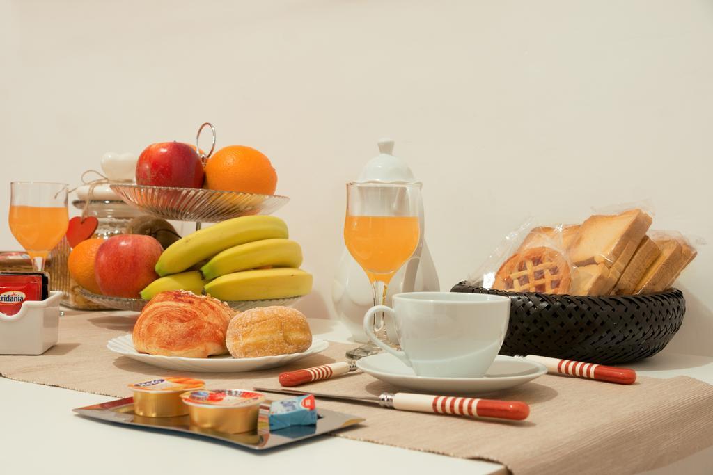 Termini In Bed Bed & Breakfast Rom